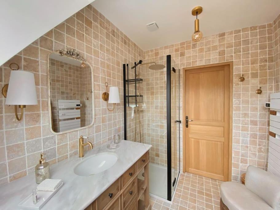 Le Pigeonnier / Gite De Charme 1 A 4 Pers 80 M² ก็องเบร ภายนอก รูปภาพ